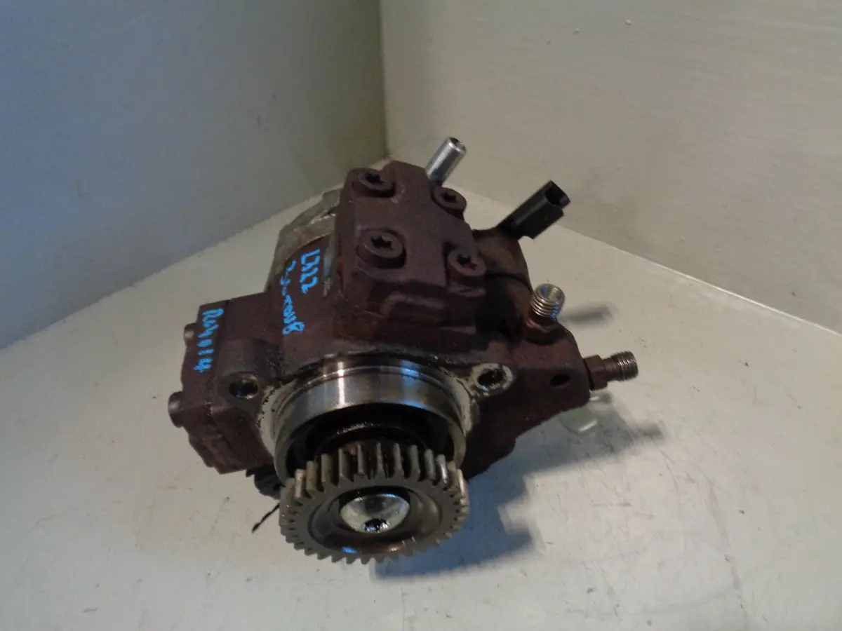 Range Rover L322 Sport Injector Fuel Pump 3.6 Tdv8 6H4q-9B395-Bf High Pressure 1
