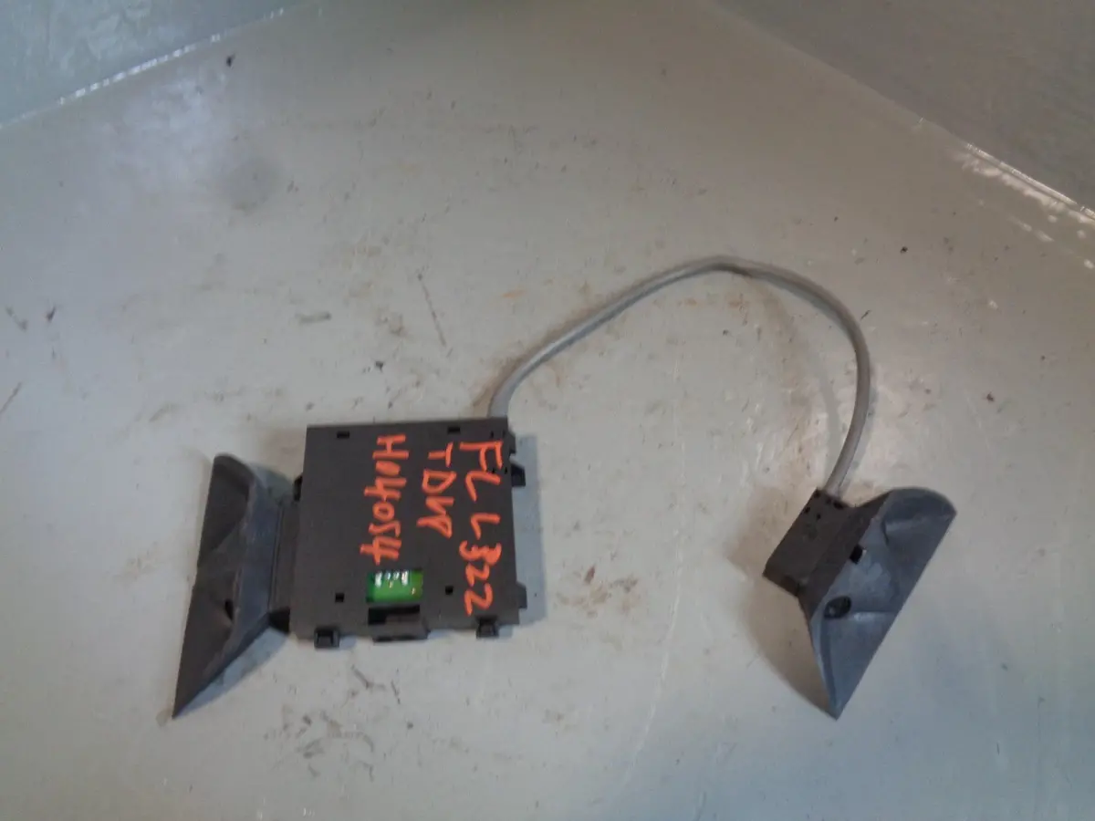 Range Rover L322 Alarm Sensors Module Roof Interior Ywc500021 2006 To 2009 1