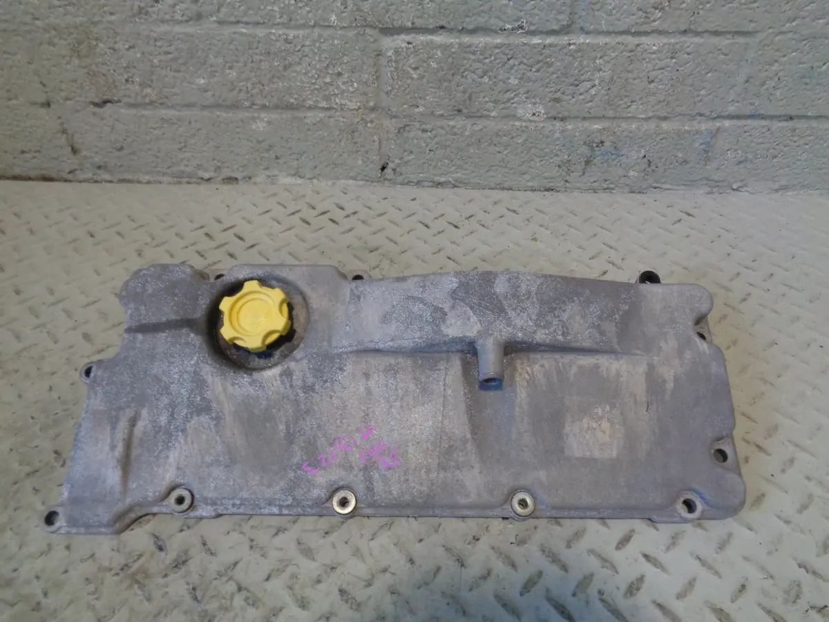 Discovery 2 Engine Rocker Cover 2.5 Td5 Lrd000010 Land Rover 1998 To 2004 1