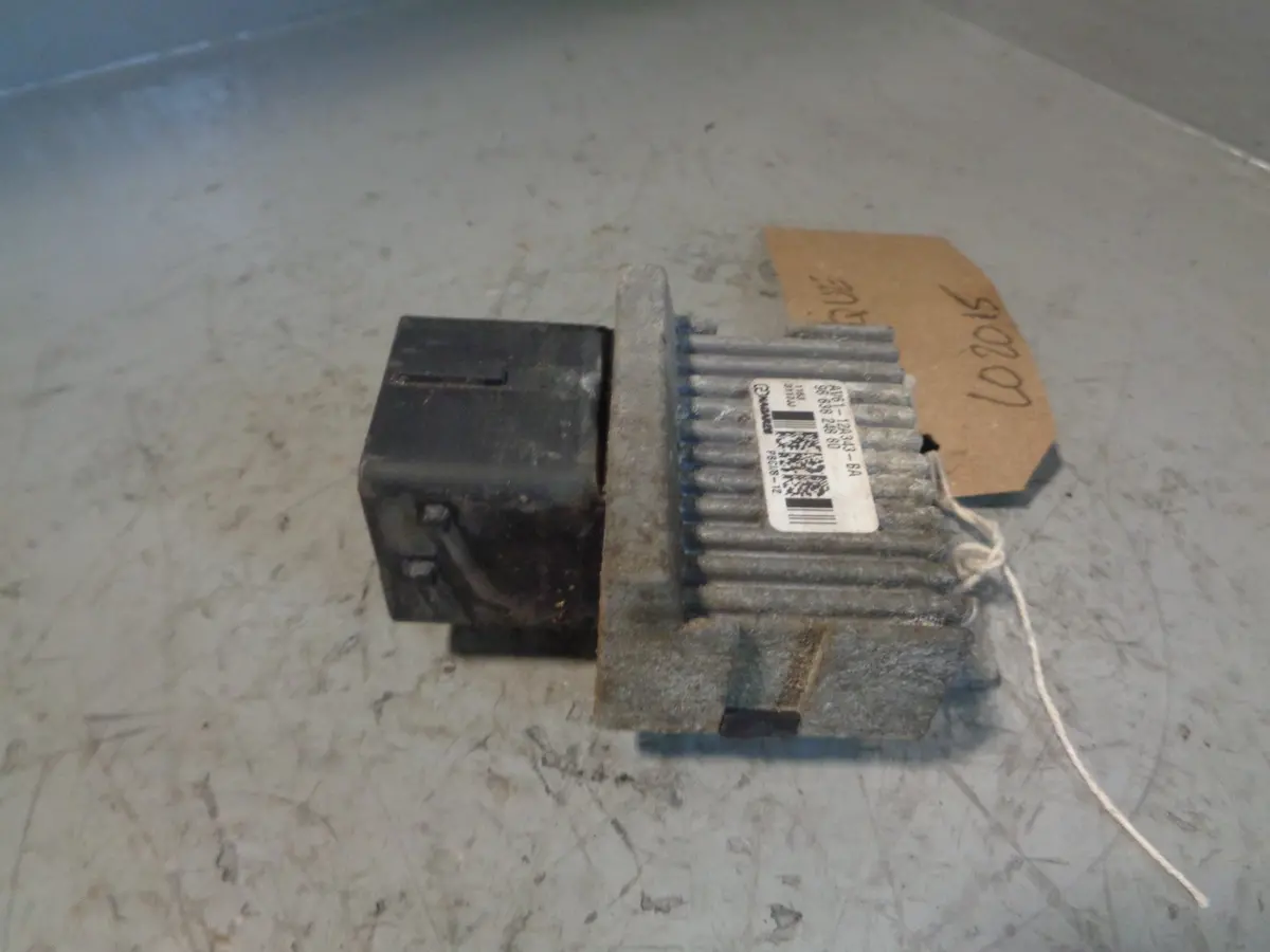 Range Rover Evoque Glow Plug Relay Av61-12A343-Ba 2.2 Sd4 L538 2011 To 2015 1