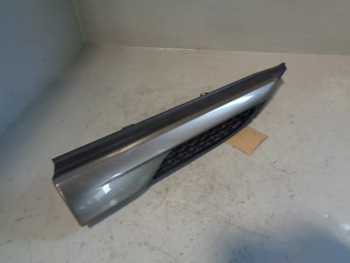 Range Rover Evoque Wing Grille Trim Grey Right Bj32 280B10 Abw L538 2011 To 2015 2