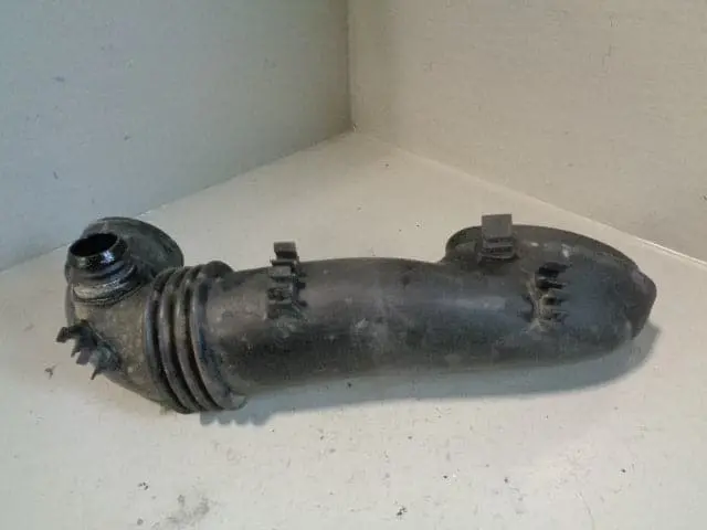 Freelander 1 Air Intake Pipe 2.0 Td4 1371-7 785 066 Land Rover 2001 To 2006 1