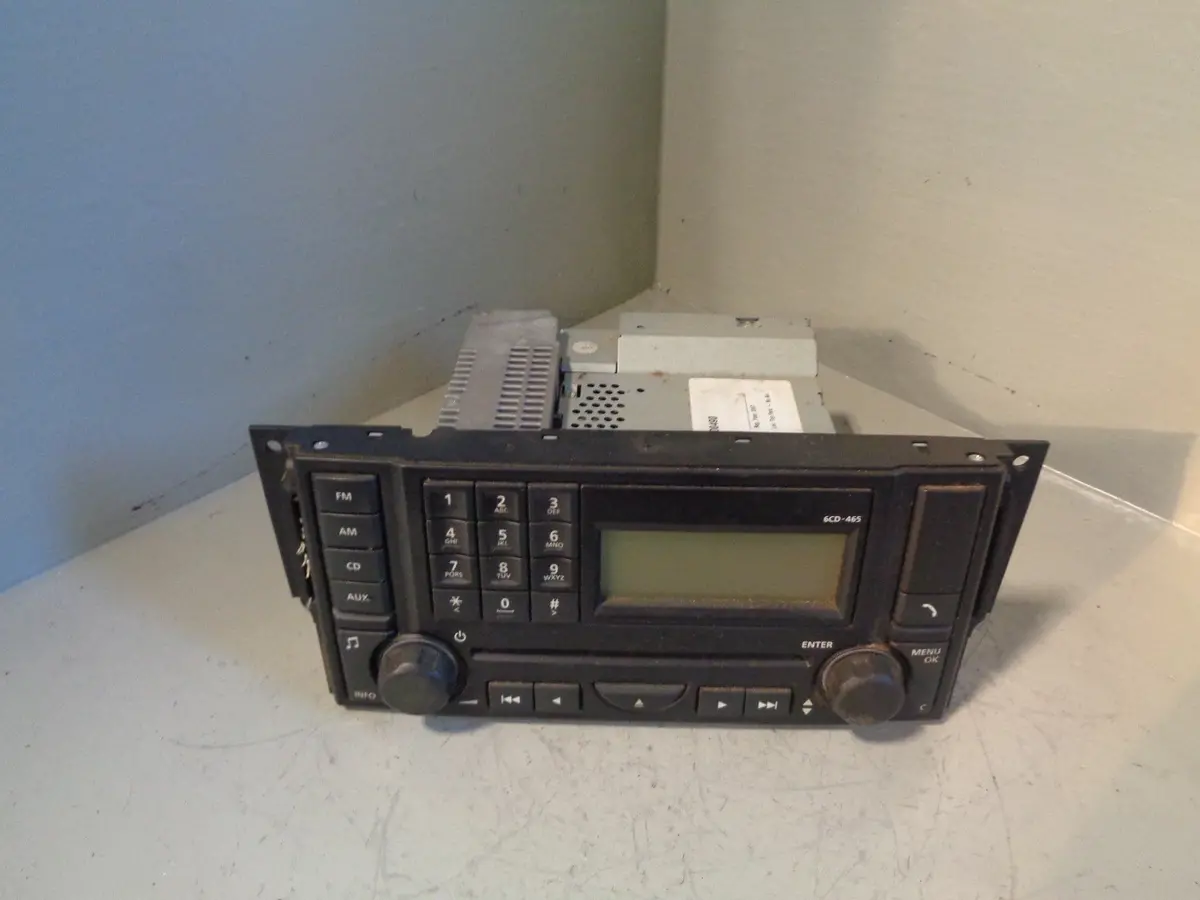 Radio Stereo Head Unit Vux500520 Land Rover Discovery 3 Spares Or Repairs K06113 1