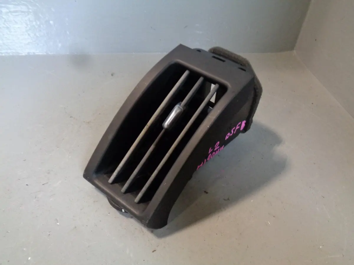 Freelander 2 Air Vent Off Side Outer Dashboard Land Rover 2006 To 2011 H19044 1