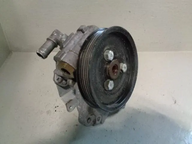 Freelander 1 Power Steering Pump 2.0 Td4 Land Rover Qvb101453 2001 To 2006 1