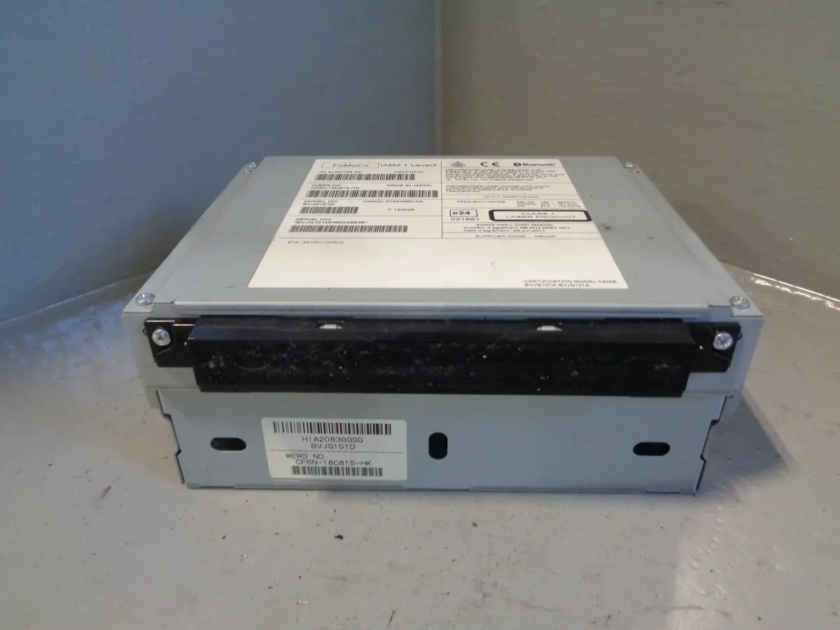 Range Rover Evoque Stereo Radio Audio Cd Head Unit Cf6n-18C815-Hk 2011 To 2015 1