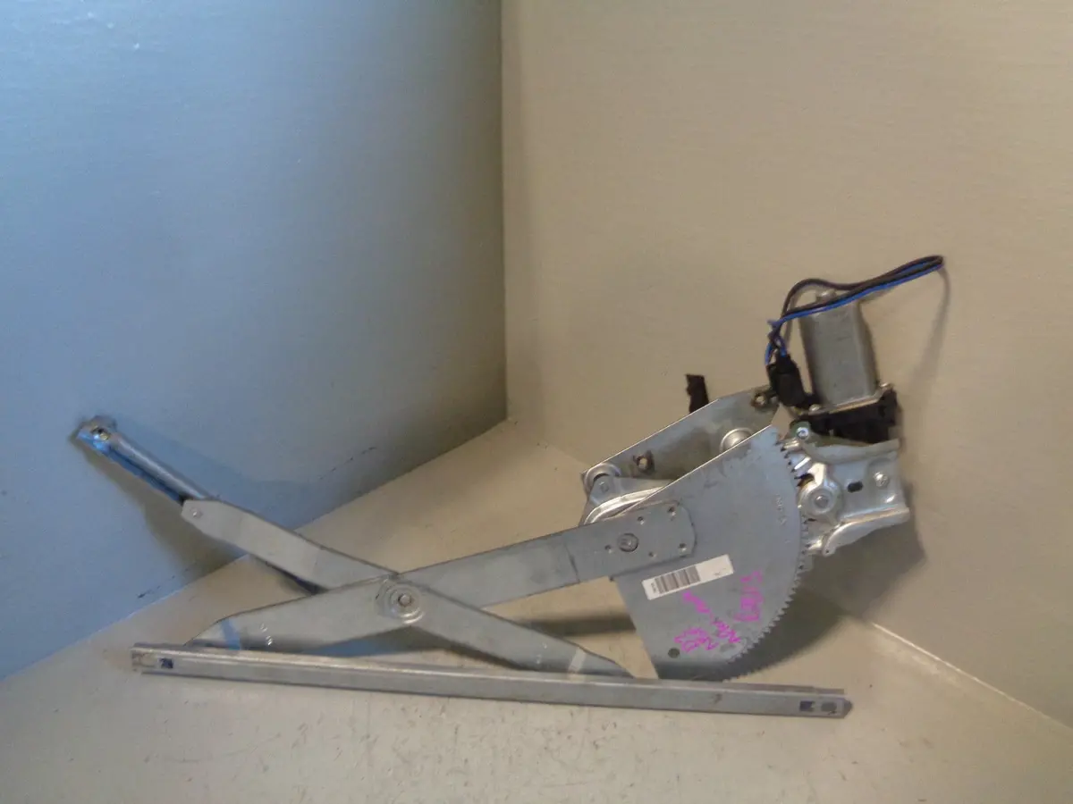 Discovery 2 Window Regulator And Motor Near Side Front Land Rover Aftermarket 1