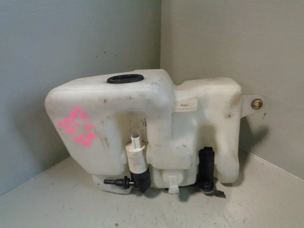 Range Rover Sport Washer Bottle Pumps Windscreen 2005 To 2009 2 Pumps No Neck 1