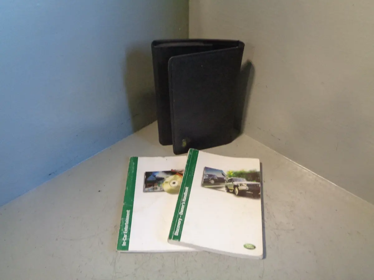 Discovery 2 Handbook User Manual In Wallet Land Rover 2002 To 2004 R08113 1