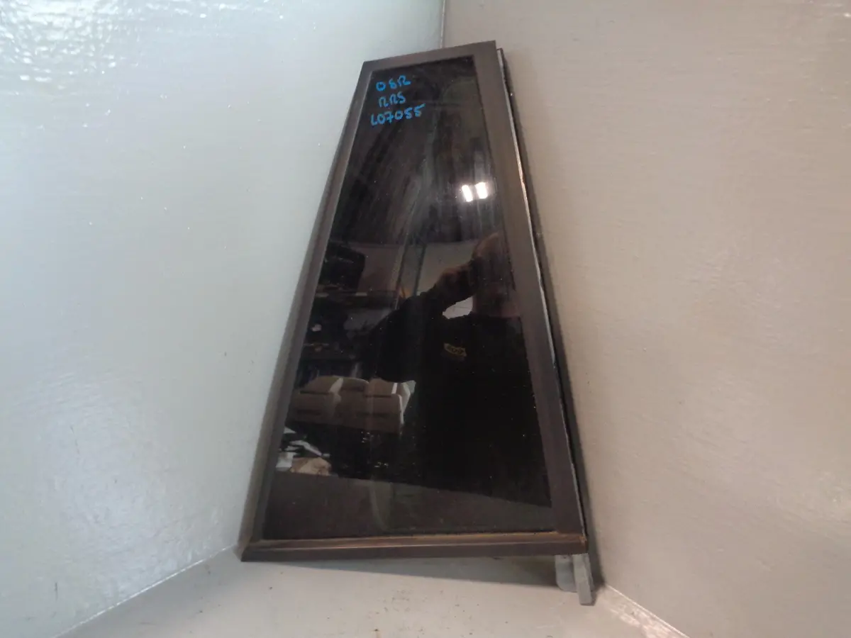 Range Rover Sport Glass Rear Door Quarter Off Side Tinted L320 L07055 1