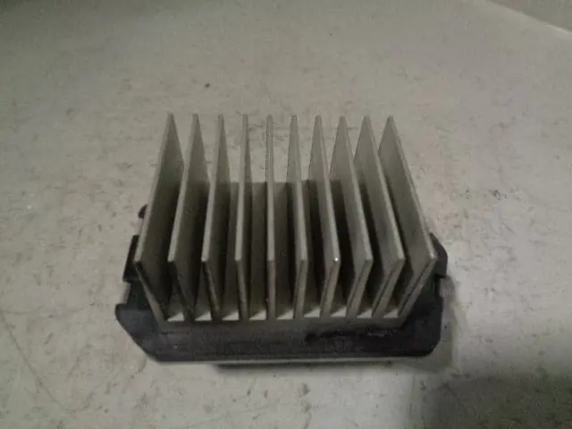 Heater Blower Resistor 077800-0740 Rear Land Rover Discovery 3 Range Rover Sport 1