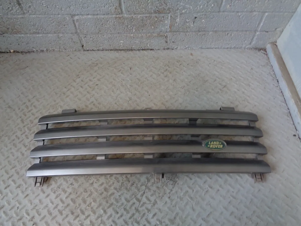 Range Rover L322 Front Grille Grey Dhb100150 Standard Grill 2002 To 2005 1