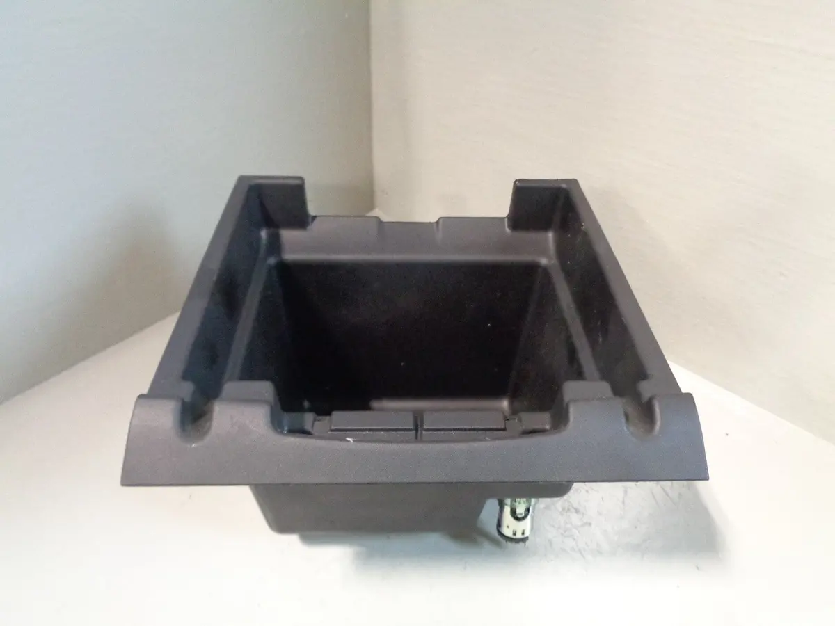 Range Rover L322 Centre Console Storage Box Fjg500170xxx 2006 To 2013 1
