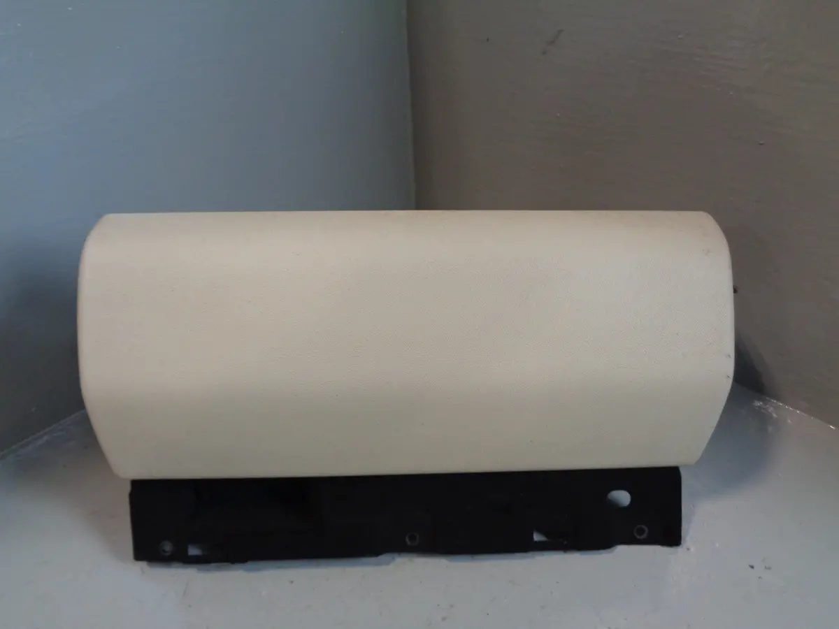 Range Rover L322 Glove Box Unit Upper In Ivory Facelift 2006 To 2013 1