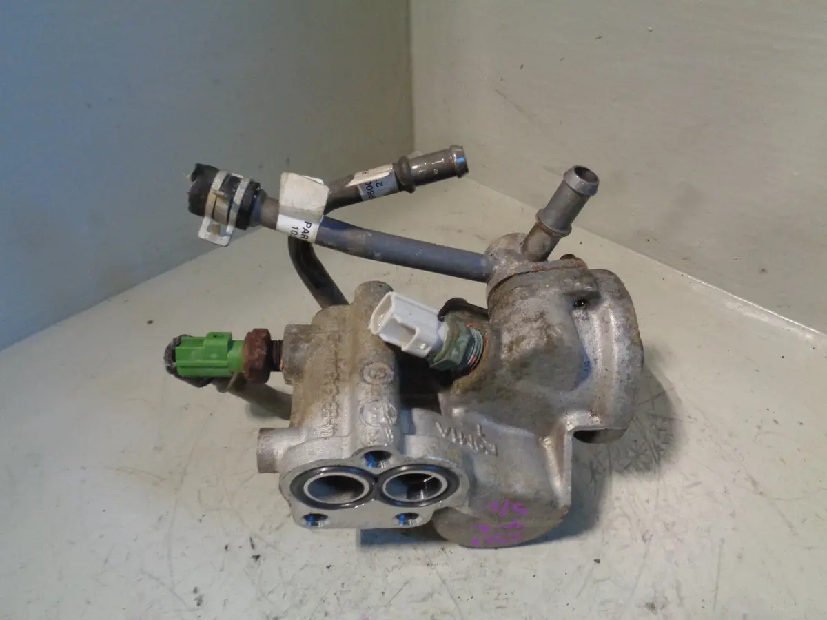 Oil Filer Housing Assembly Range Rover L322 Sport 4.2 V8 Supercharged 1