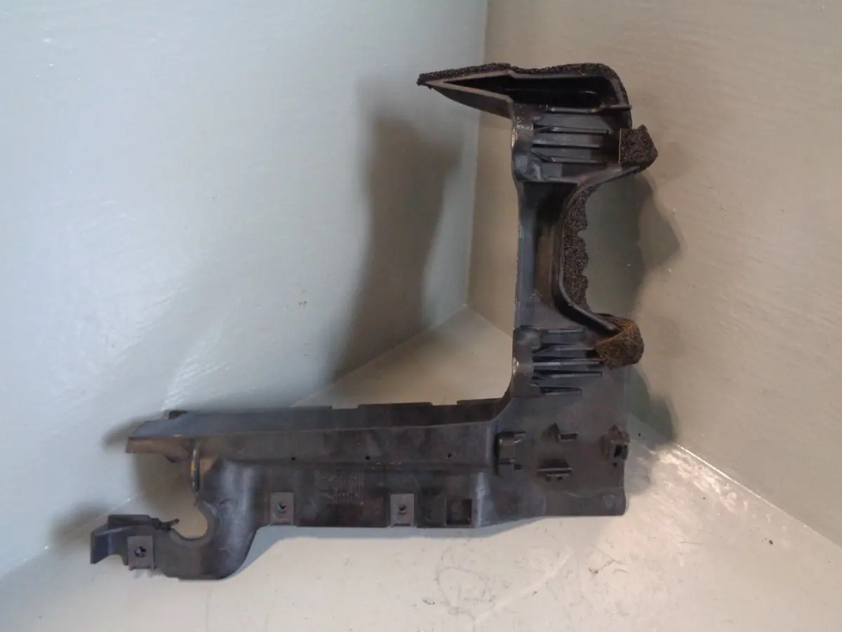 Range Rover Evoque Bumper Bracket Off Side 6G9n-10724-Fg L538 2011 To 2018 1