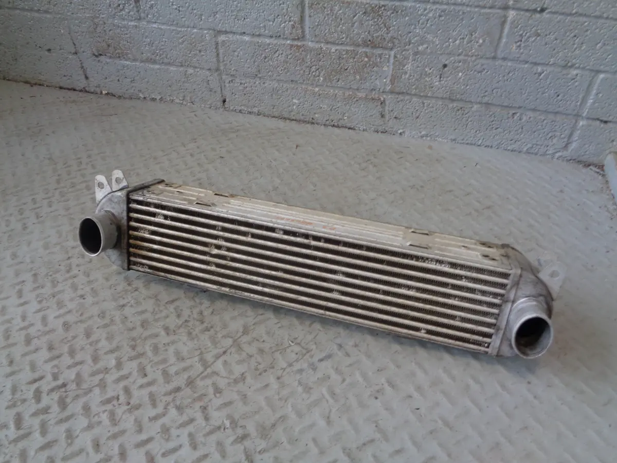 Discovery 3 Intercooler 2.7 Tdv6 L320 Land Rover Pml500011 2004 To 2009 1