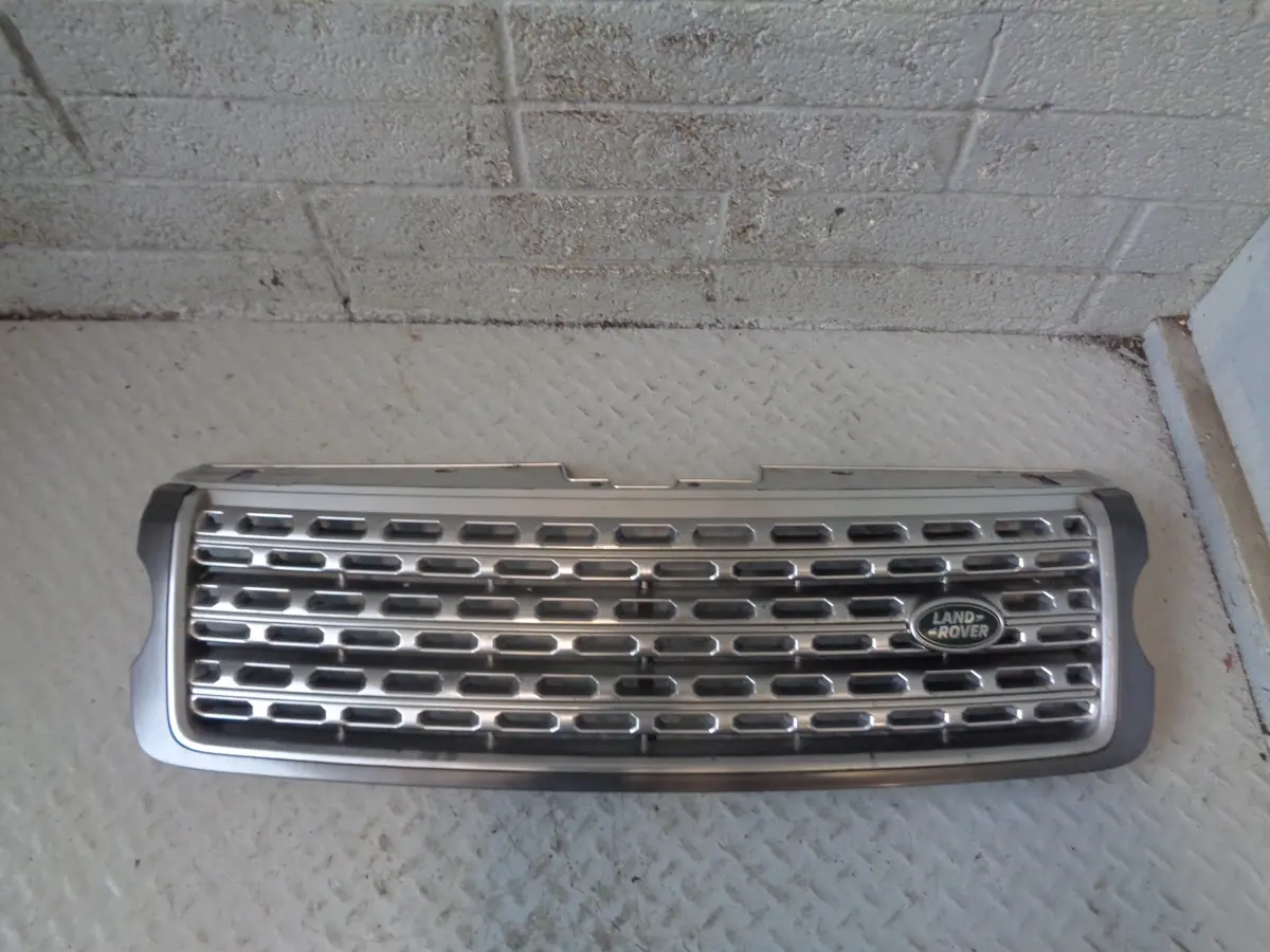 Range Rover L405 Grille Front In Silver Pre-Facelift 2013 To 2015 K21015 1