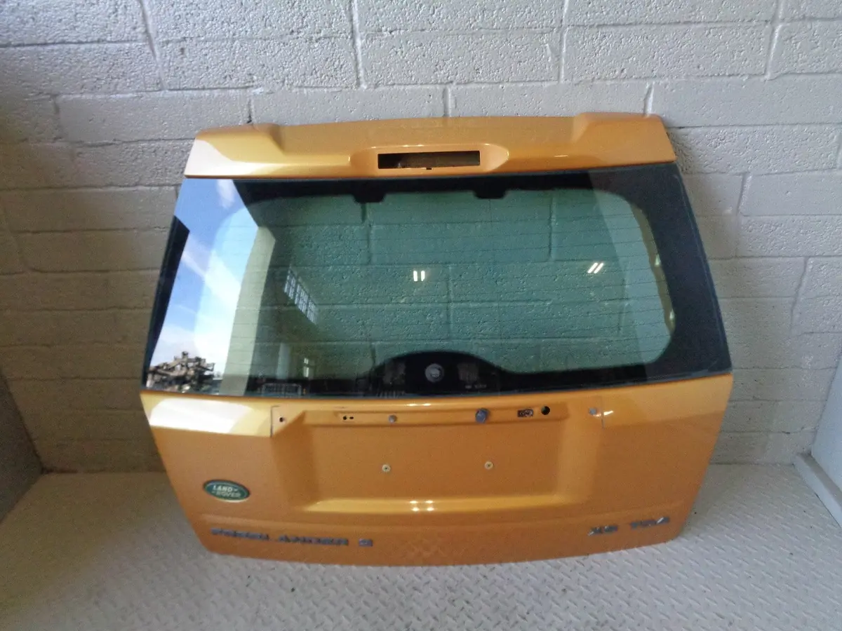 Freelander 2 Tailgate Boot Lid In Tambora Flame Land Rover 2006 To 2011 B22083 1