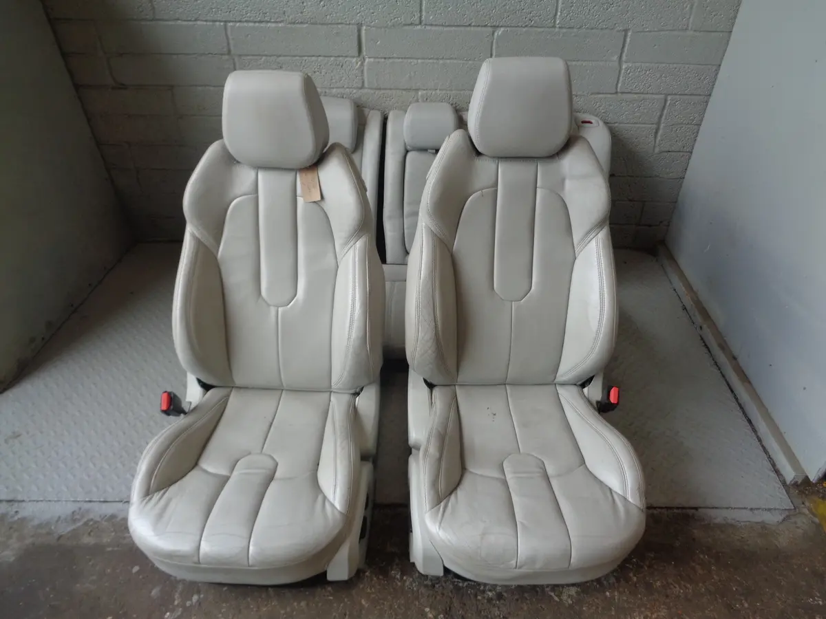 Range Rover Evoque Seats Set Of Electric White Leather L538 2011 To 2015 3 Door 1