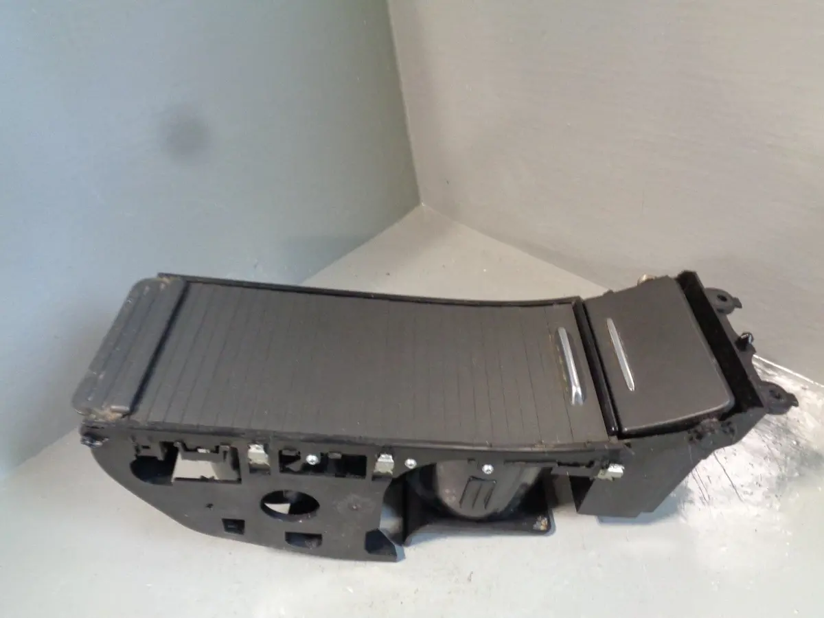 Range Rover Sport Centre Console Cup Holder Grey L320 2009 To 2013 K19044 1