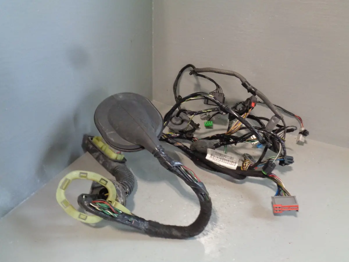 Range Rover Sport Door Wiring Loom Near Side Front Bh32-14630-Ada 2009 To 2013 2