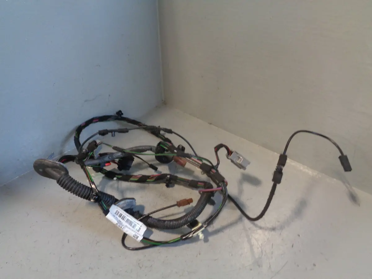 Discovery 4 Wiring Loom Tailgate Camera Compatible Ah22-14A583-Bc Land Rover 1