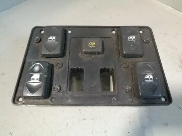 Discovery 2 Electric Window Switch Pack Grey 1998 To 2002 Land Rover (No Facia) 1