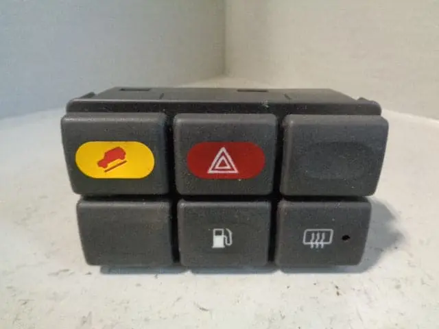 Discovery 2 Switch Pack Dash Grey Hazard Hdc Fuel Flap Land Rover 1998 To 2002 1