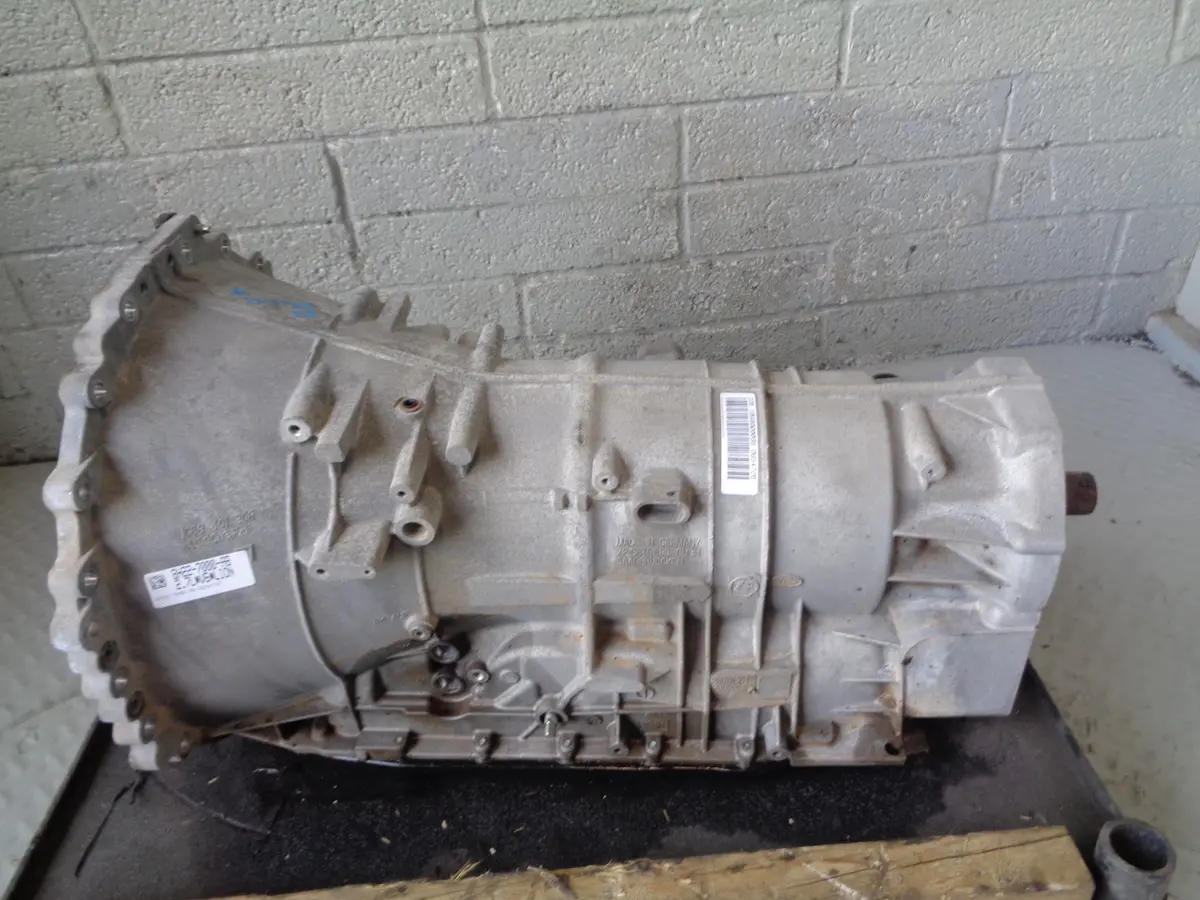 Automatic Gearbox 2.7 Tdv6 Discovery 3 Range Rover Sport 8H22-7000-Ab K03065 1