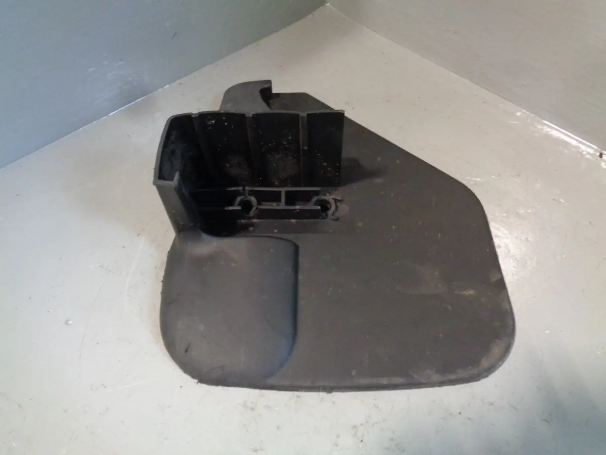 Discovery 2 Mud Flap Guard Near Side Front For Side Steps Land Rover 1
