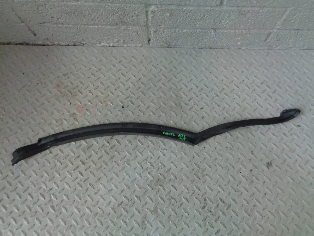 Range Rover Sport Door Seal Lower Wheel Arch Off Side Rear L320 2005 To 2012 1