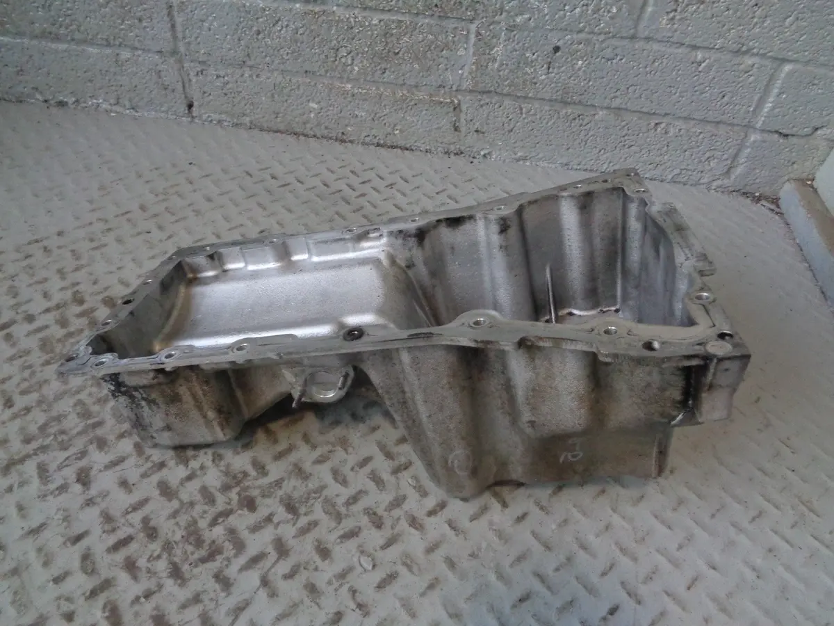 Discovery 2 / Defender Engine Oil Sump Hrc2927 2.5 Td5 Land Rover 1998 To 2006 1
