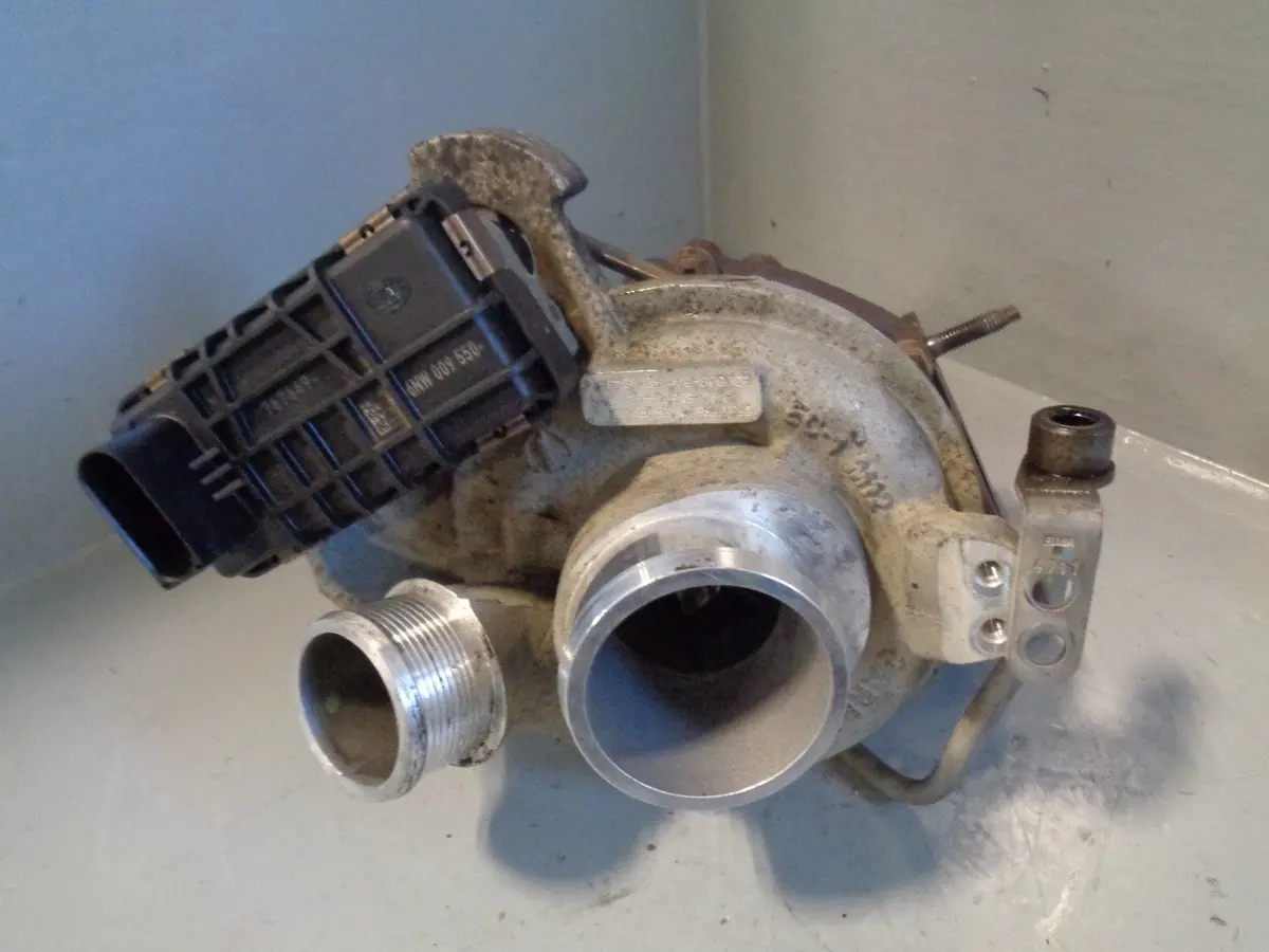 Range Rover L322 Turbo Off Side Right Tdv8 4.4 Diesel 2010 To 2013 1