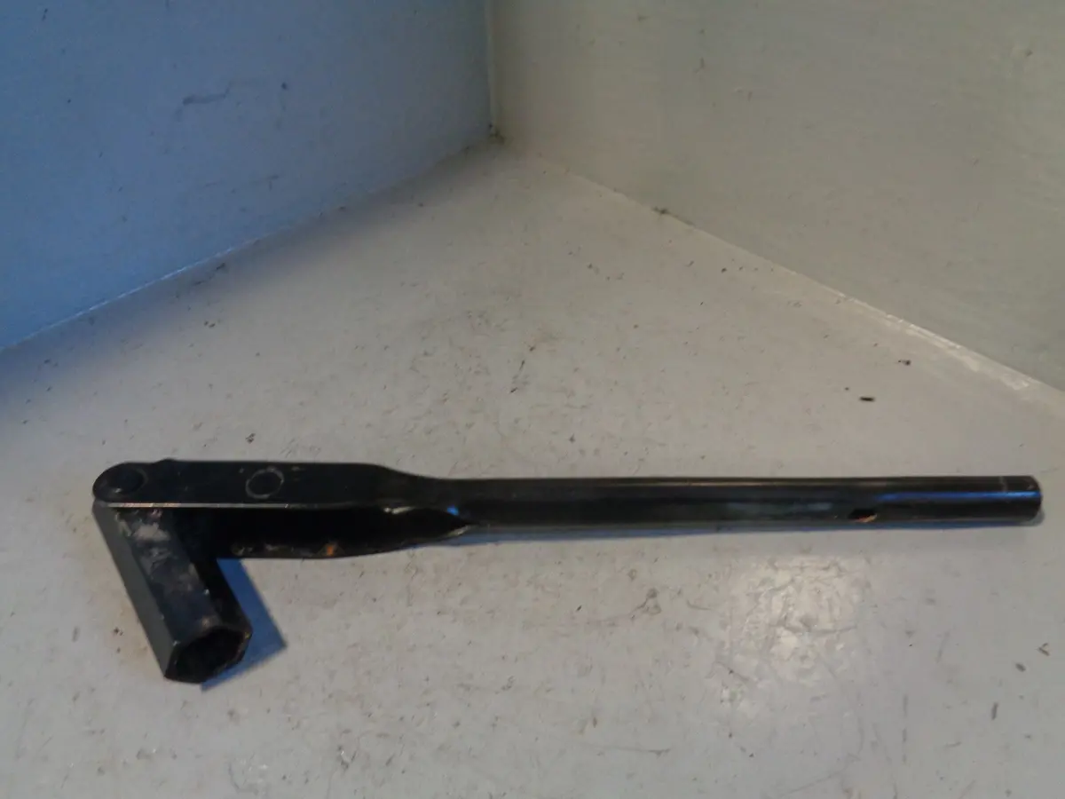 Discovery 3 4 Wheel Brace Wrench 22 Mm Land Rover 2005 To 2016 1