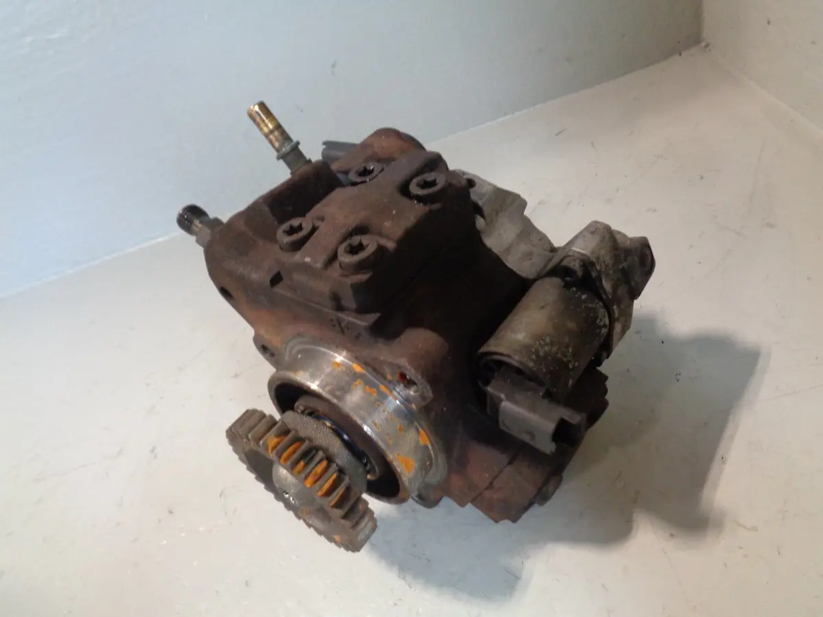 Injector Fuel Pump 3.6 Tdv8 6H4q-9B395-Bd High Pressure Range Rover L322 Sport 2