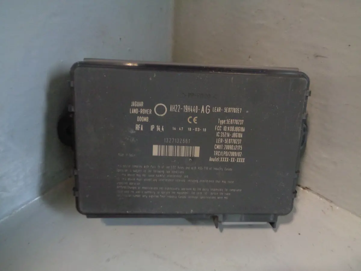 Discovery 4 Keyless Control Module Ah22-19H440-Ag Land Rover 2009 To 2013 1