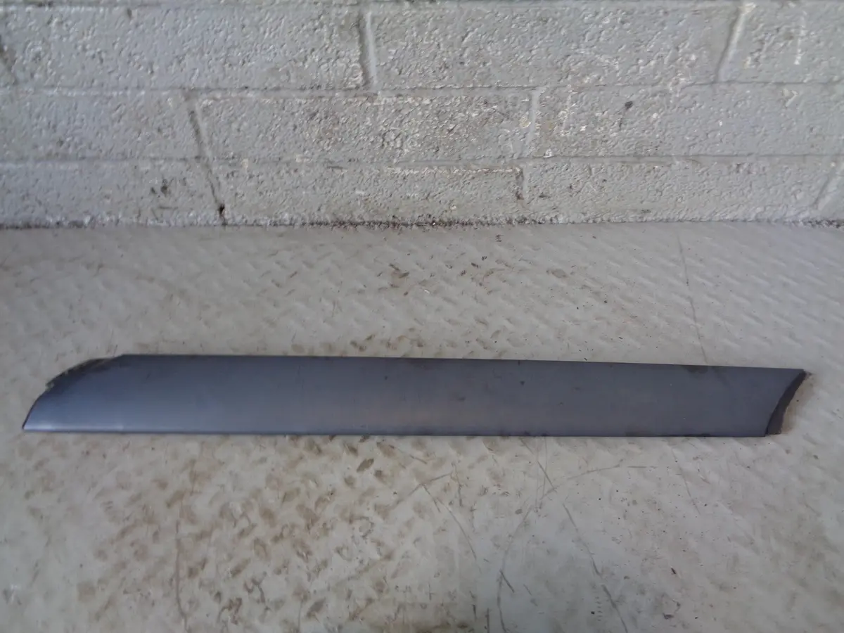 Range Rover L322 A Pillar Cover Windscreen Trim Off Side Front Dcb500182 1