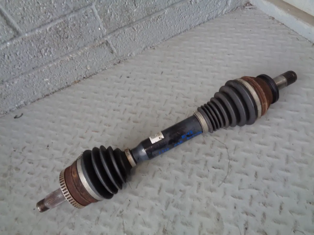 Range Rover L322 Driveshaft Near Side Front 3H42-3N128-Cb 2010 To 2013 2