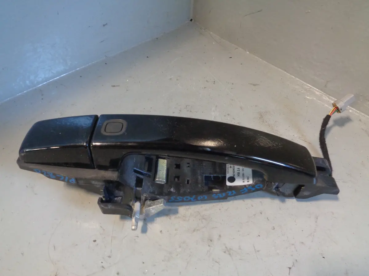 Range Rover Sport Door Handle Off Side Front External Black Keyless 2009 To 2013 1