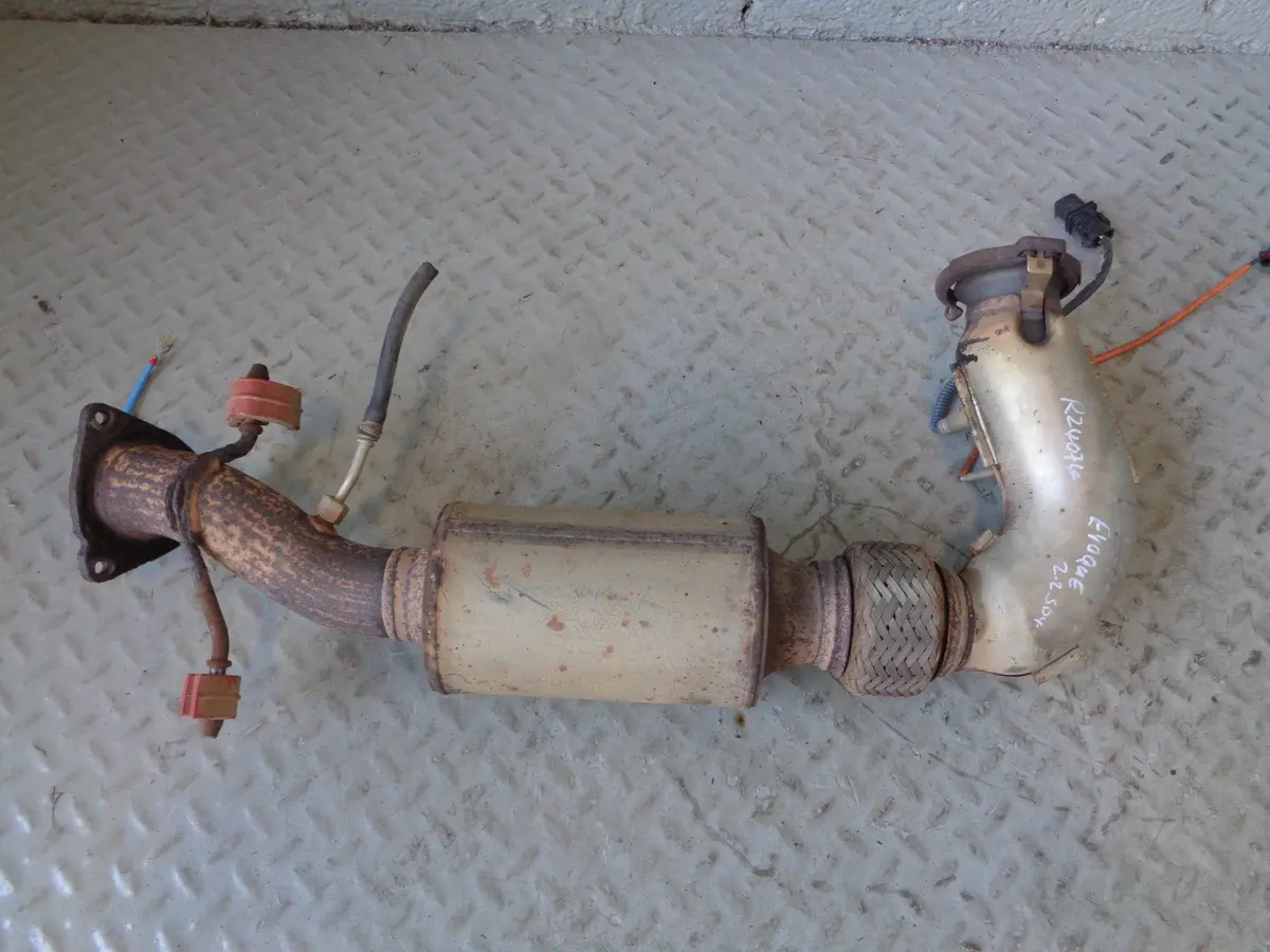 Range Rover Evoque Catalytic Converter Assembly Ej32-5G267-Ac L538 2011 To 2018 1