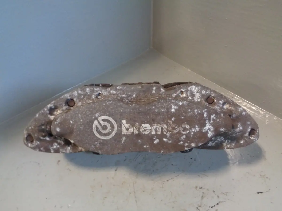 Range Rover Brake Caliper L322 Brembo Near Side Front 4 Piston Seb500391 L10065 1