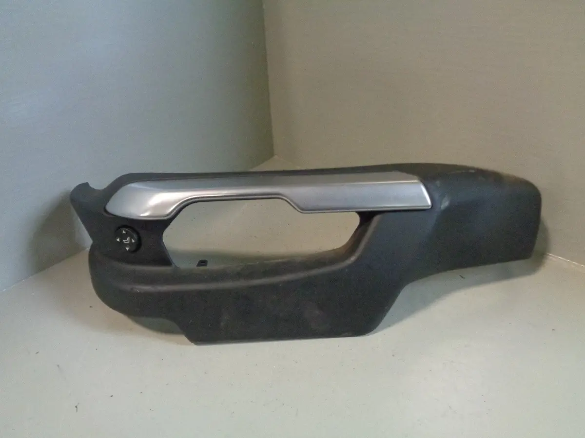 Range Rover L322 Seat Valance Black Near Side Front 2002 To 2005 R12103 1