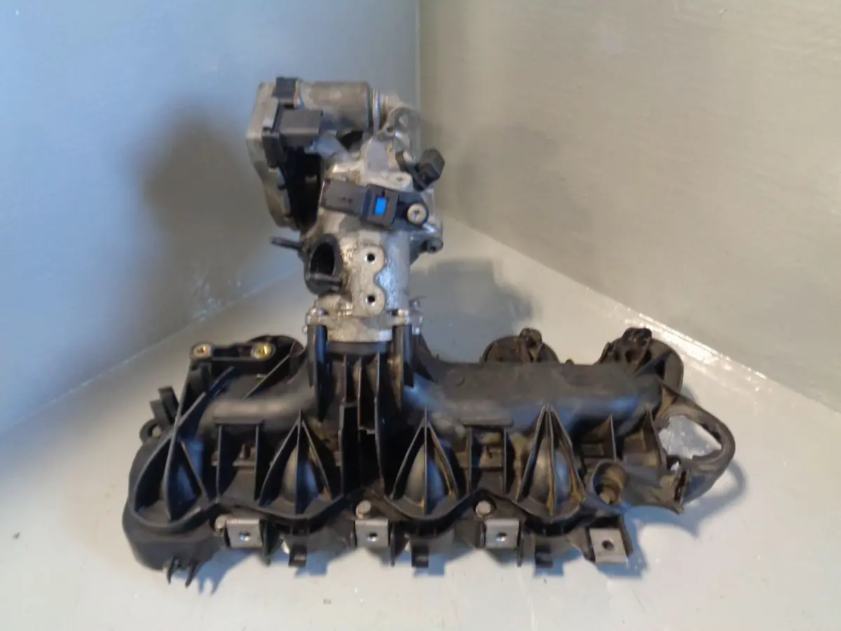 Freelander 2 Inlet Manifold With Throttle Body 2.2 Td4 Land Rover L25094 1