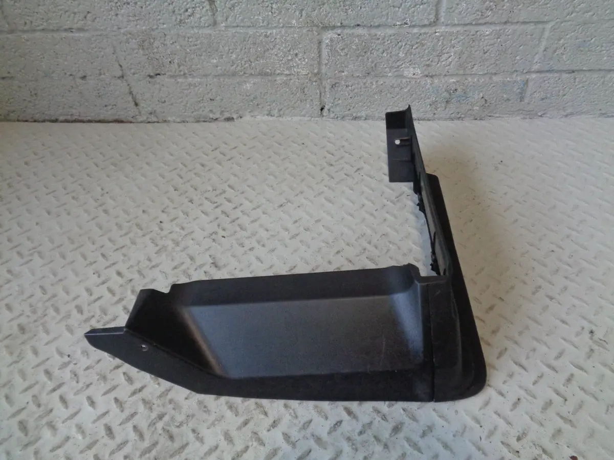 Discovery 2 Seat Base Trim Near Side Front Black Land Rover Awr3427 1998 To 2004 1