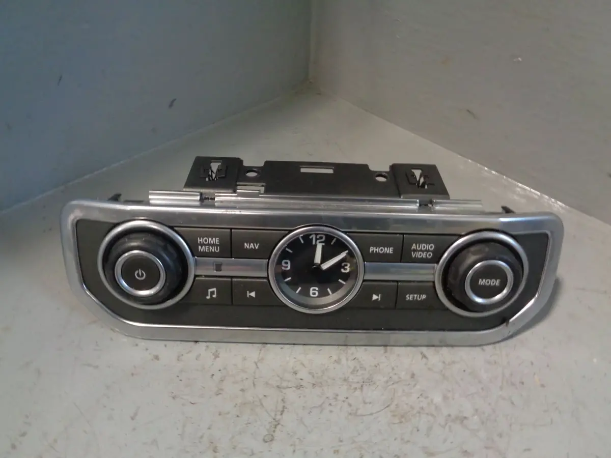 Discovery 4 Radio Phone Control Panel Ch22-18C858-Bb Land Rover 2009 To 2013 1