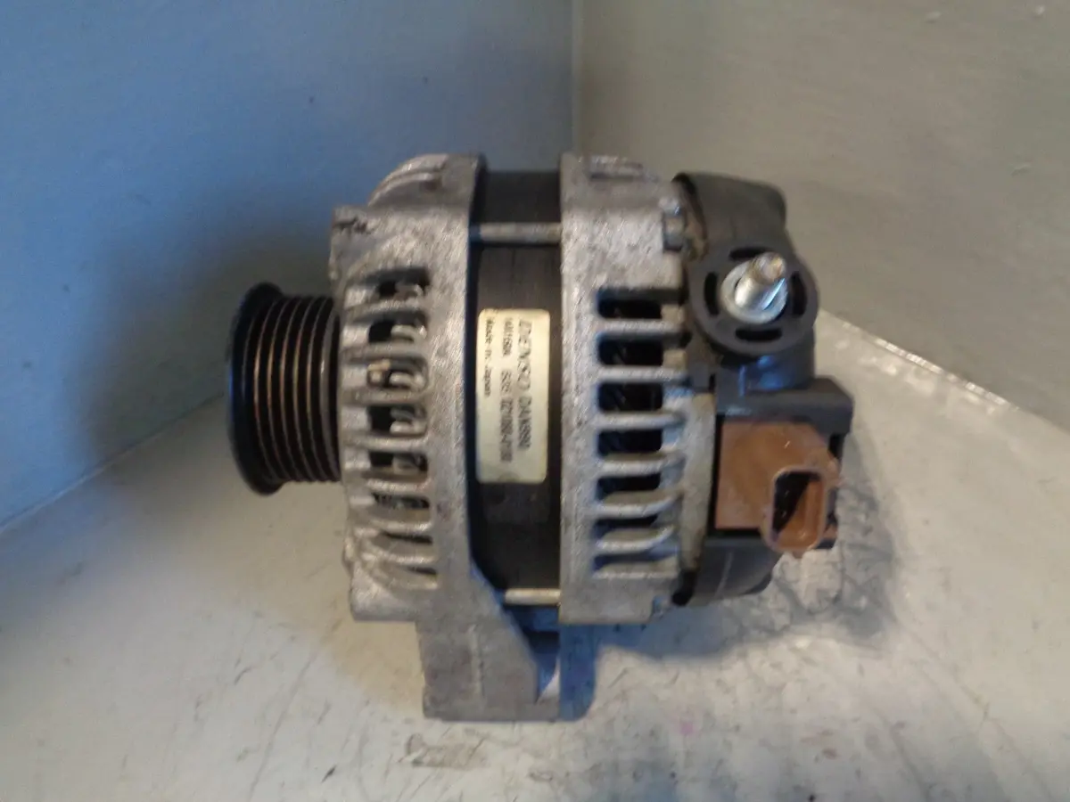 Range Rover Sport Alternator L320 3.6 Tdv8 Denso Dan990 2006 To 2010 Land Rover 1