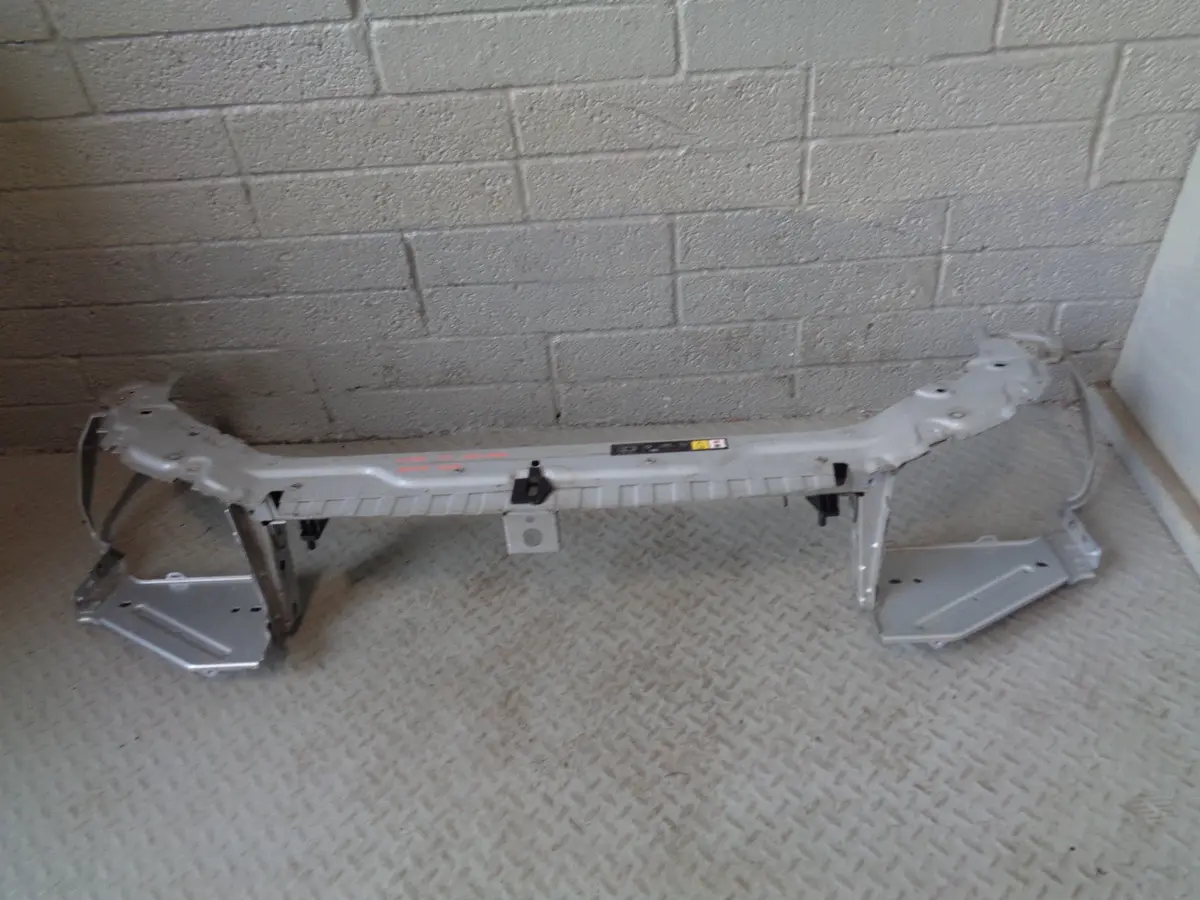 Freelander 2 Slam Panel Front Zermatt Silver Land Rover 2006 To 2011 1