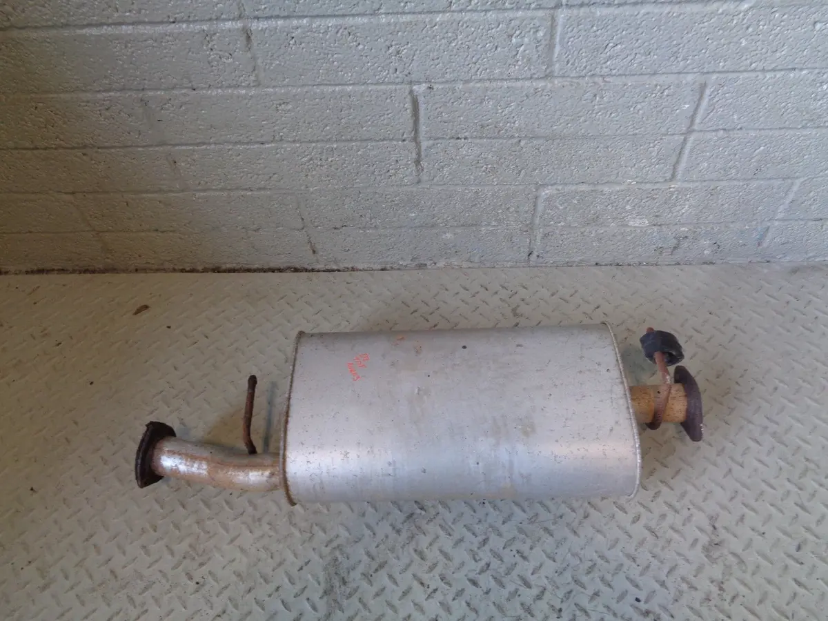 Discovery 2 Exhaust Centre Silencer Middle Section Land Rover 1998 To 2004 1