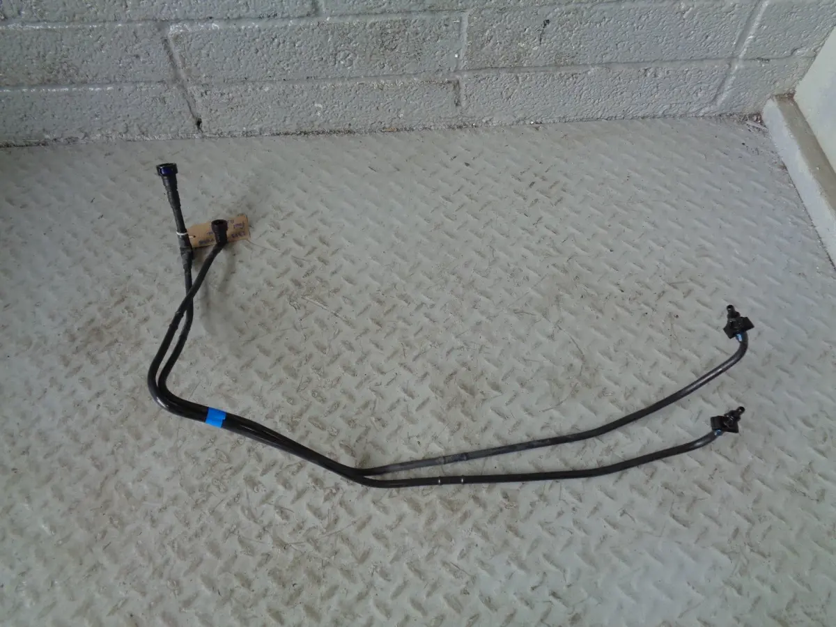Range Rover L322 Fuel Pipe Tank To Filter 4.4 Tdv8 2010 To 2013 1